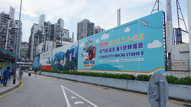 户外广告喷绘画面怎么样才能持久不褪色 -「聚彩网」